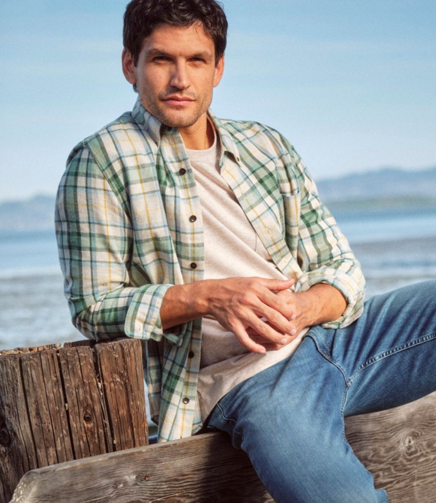 Men's Scotch Plaid Flannel Shirt, Slightly Fitted Untucked Fit